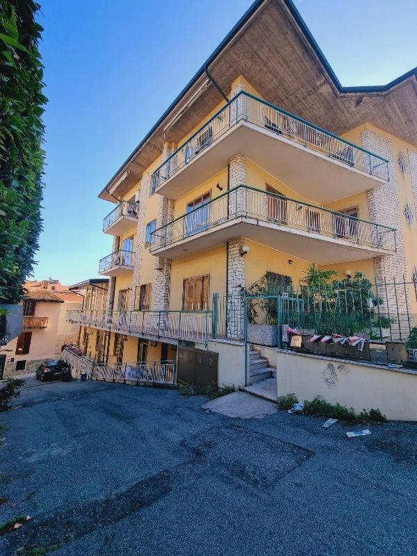Appartamento Capolaterra Дезенцано-дель-Гарда Экстерьер фото
